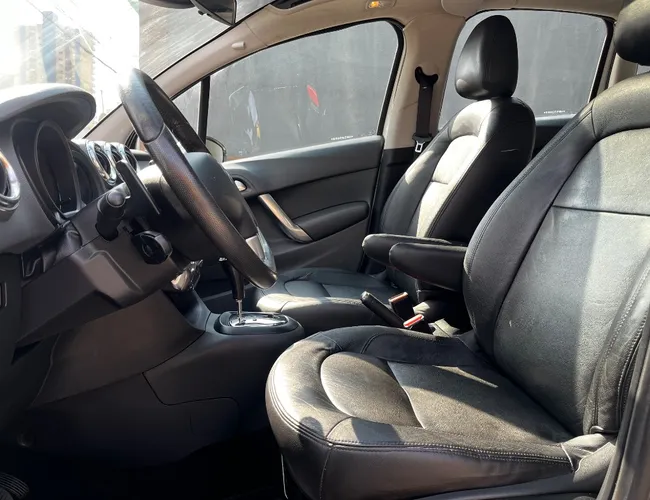 Imagem 5 – C3 2017 1.6 Exclusive 16V Flex 4P Automático