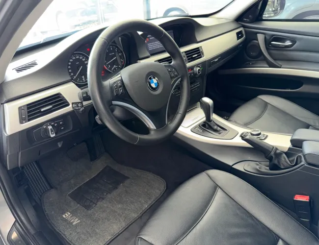 Imagem 7 – 325I 2011 2.5 Sedan 24V Gasolina 4P Automático