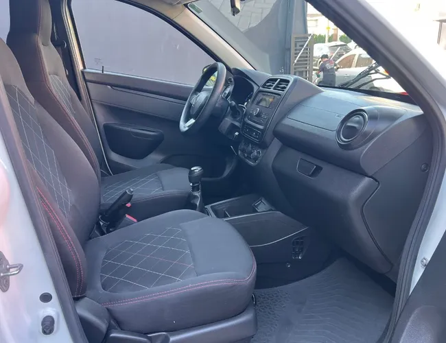 Imagem 12 – Kwid 2023 1.0 12V Sce Flex Zen Manual