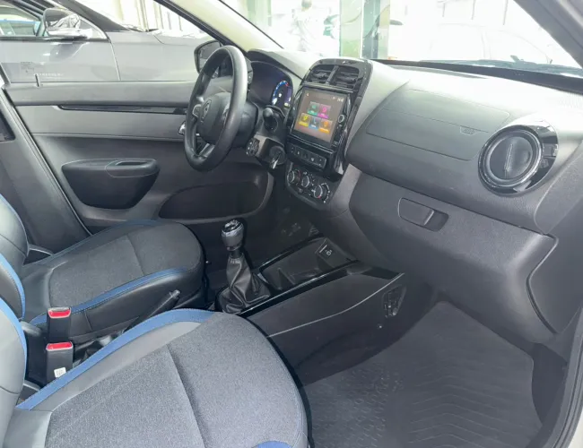 Imagem 11 – Kwid 2025 1.0 12V Sce Flex Intense Manual