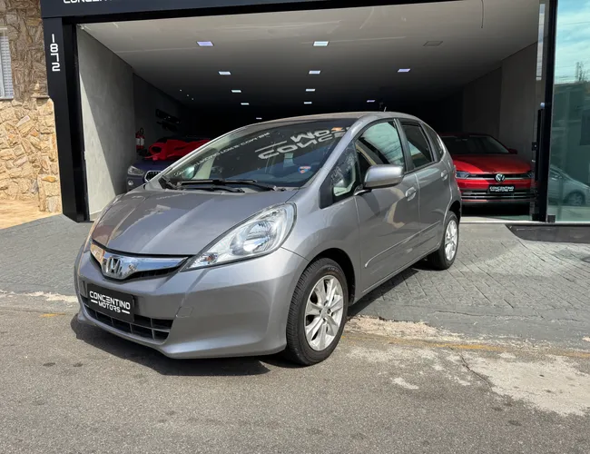 Imagem exterior do veículo Fit 2013 1.4 Lx 16V Flex 4P Automático