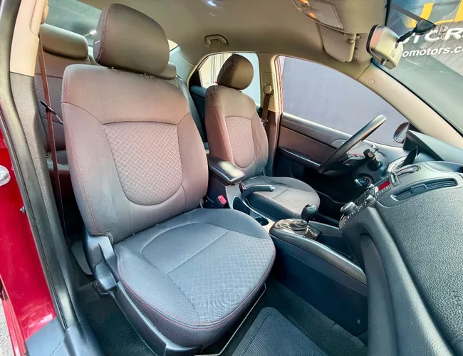 Imagem 16 – Cerato 2012 1.6 E.221 Sedan 16V Gasolina 4P Automático