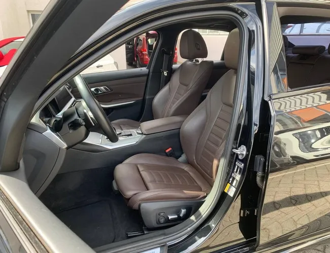 Imagem 10 – 330E 2022 2.0 16V Turbo Híbrido M Sport Automático