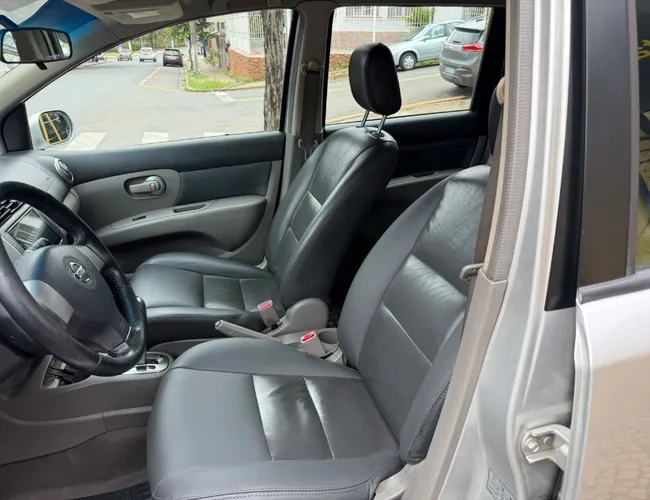 Imagem 6 – Grand Livina 2010 1.8 Sl 16V Flex 4P Automático
