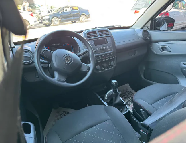 Imagem exterior do veículo Kwid 2024 1.0 12V Sce Flex Zen Manual