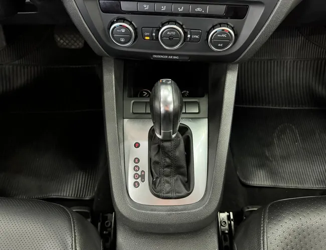 Imagem 9 – Jetta 2014 2.0 Comfortline Flex 4P Tiptronic