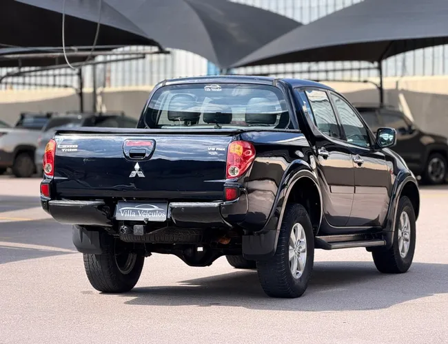 Imagem 5 – L200 Triton 2012 3.5 Hpe 4X4 Cd V6 24V Flex 4P Automático