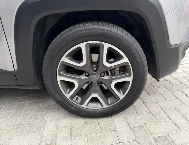 Imagem 7 – Renegade 2021 1.8 16V Flex Longitude 4P Automático