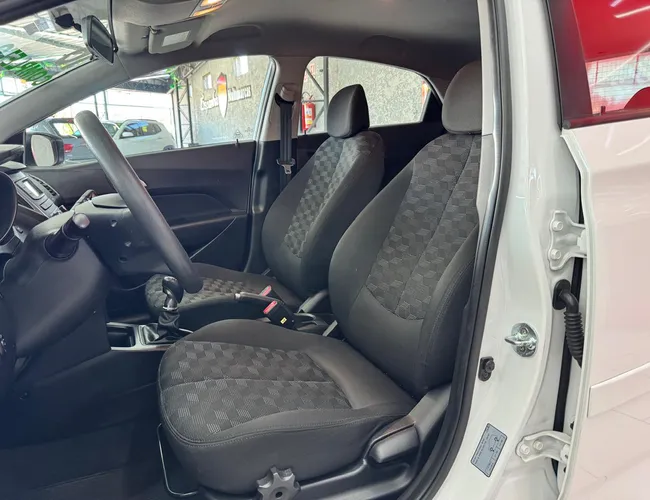 Imagem 11 – Hb20 2016 1.6 Comfort Plus 16V Flex 4P Manual
