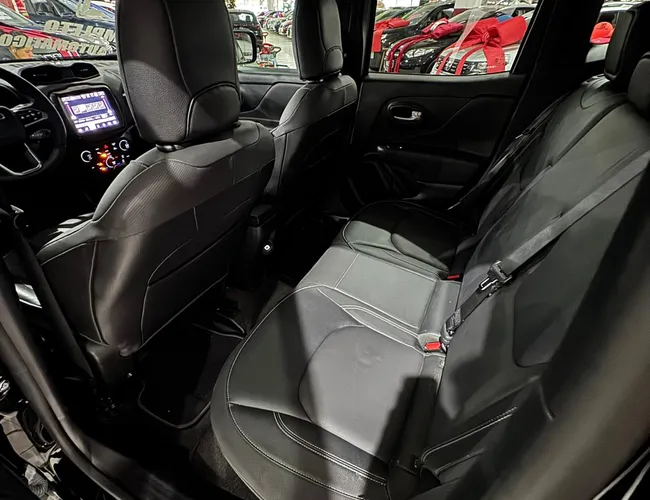 Imagem 9 – Renegade 2025 1.3 T270 Turbo Flex Longitude At6