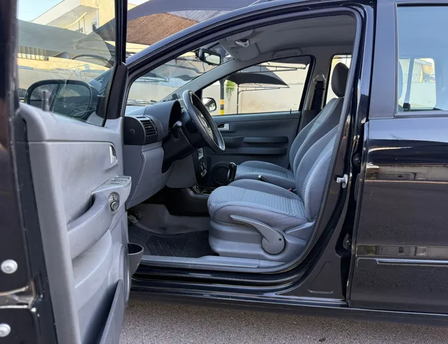 Imagem 10 – Spacefox 2009 1.6 Mi Sportline 8V Flex 4P Manual