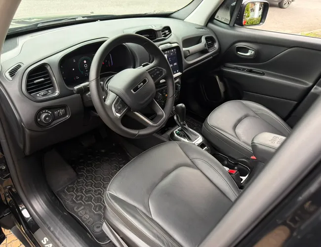 Imagem 7 – Renegade 2025 1.3 T270 Turbo Flex Sahara At6