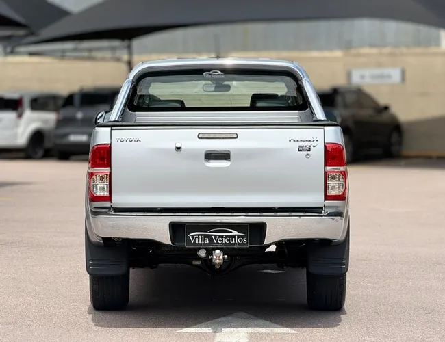 Imagem 6 – Hilux 2015 2.7 Srv 4X2 Cd 16V Flex 4P Automático