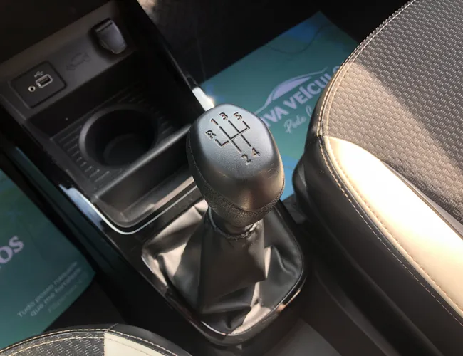 Imagem 13 – Kwid 2022 1.0 12V Sce Flex Intense Manual