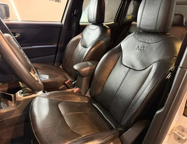 Imagem 8 – Renegade 2018 1.8 16V Flex 4P Automático