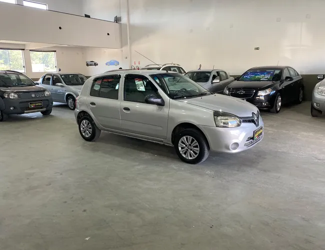 Imagem 5 – Clio 2014 1.0 EXPRESSION 16V FLEX 4P MANUAL