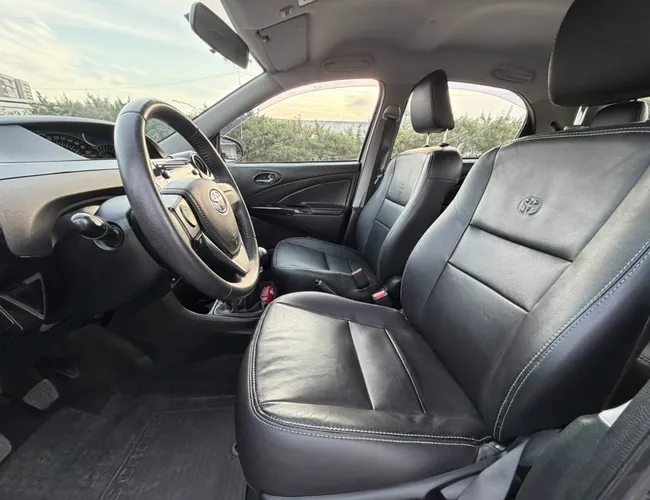 Imagem 12 – Etios Cross 2015 1.5 16V Flex 4P Manual