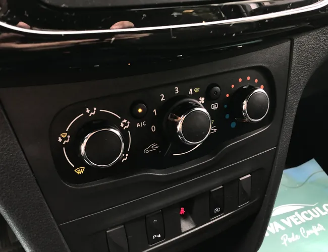 Imagem 13 – Stepway 2025 1.0 12V Sce Flex Zen Manual