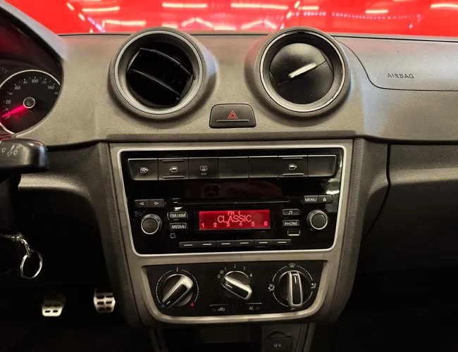 Imagem 7 – Voyage 2016 1.6 Mi Evidence 8V Flex 4P Manual