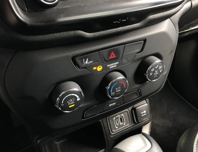 Imagem 13 – Renegade 2024 1.3 T270 Turbo Flex Sport At6
