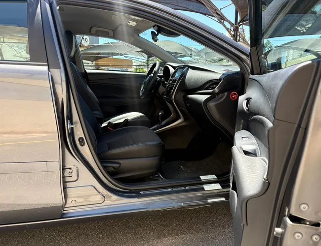 Imagem 15 – Yaris 2024 1.5 16V Flex Sedan Xs Multidrive