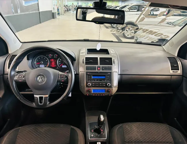 Imagem 8 – Polo Sedan 2014 1.6 Mi Comfortline 8V Flex 4P Automatizado