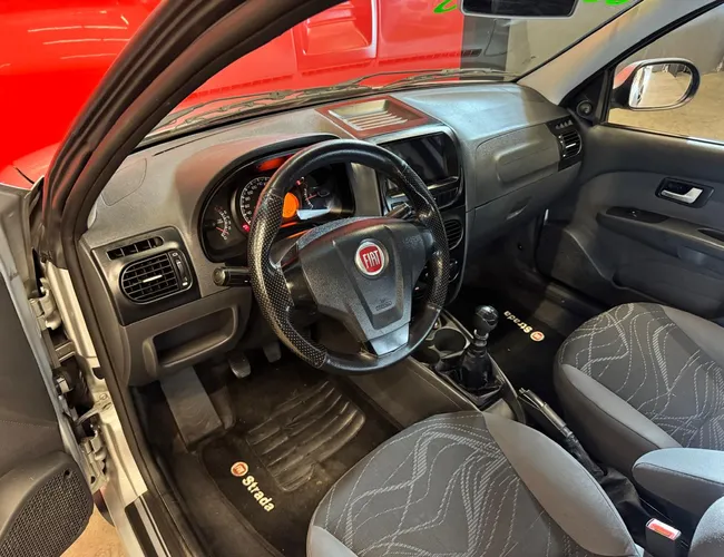 Imagem 5 – Strada 2015 1.4 Mpi Working Cd 8V Flex 3P Manual