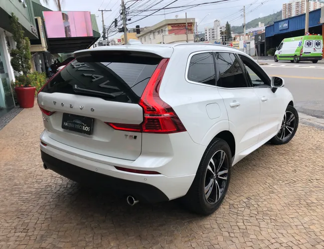 Imagem 5 – Xc60 2020 2.0 T5 Gasolina Momentum Awd Geartronic