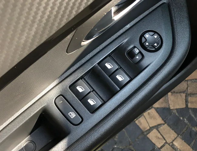 Imagem 8 – 208 2024 1.0 Firefly Flex Style Manual