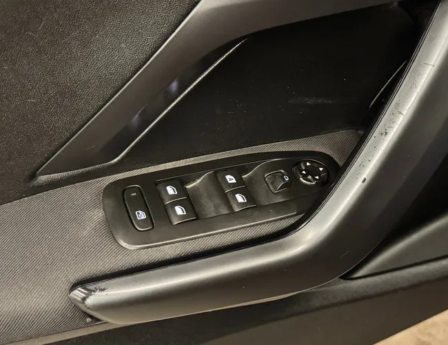 Imagem 10 – 208 2015 1.6 Griffe 16V Flex 4P Automático