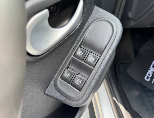 Imagem 12 – Duster 2020 1.6 16V Sce Flex Authentique X-Tronic