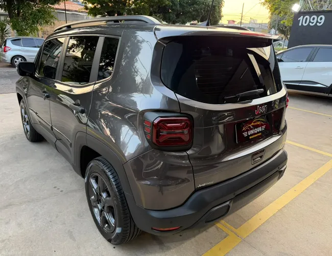Imagem 8 – Renegade 2025 1.3 T270 Turbo Flex At6