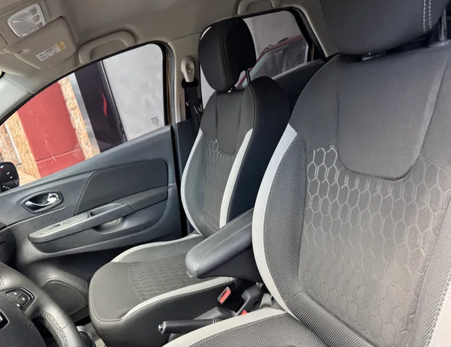 Imagem 6 – Captur 2018 1.6 16V Sce Flex Zen X-Tronic