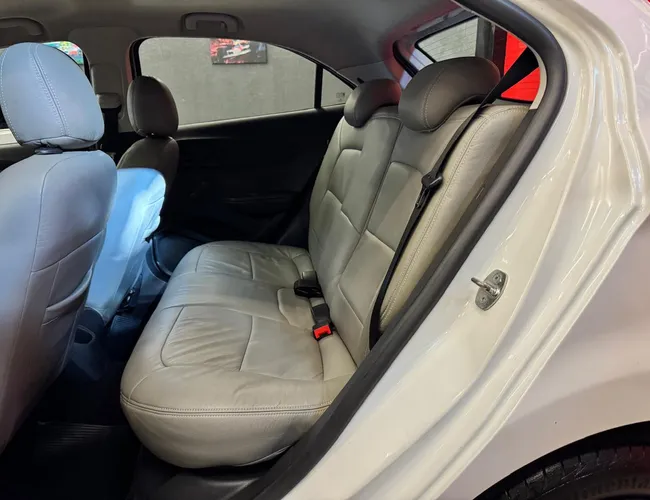 Imagem 11 – Onix 2015 1.0 Mpfi Seleção 8V Flex 4P Manual