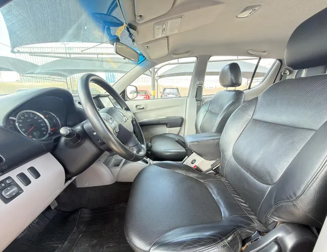 Imagem 11 – L200 Triton 2012 3.5 Hpe 4X4 Cd V6 24V Flex 4P Automático