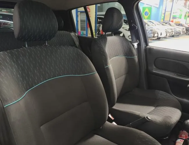 Imagem 14 – Clio 2016 1.0 EXPRESSION 16V FLEX 4P MANUAL
