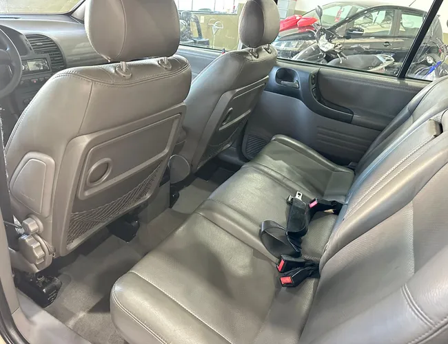 Imagem 13 – Zafira 2005 2.0 Mpfi Elite 8V Flex 4P Automático