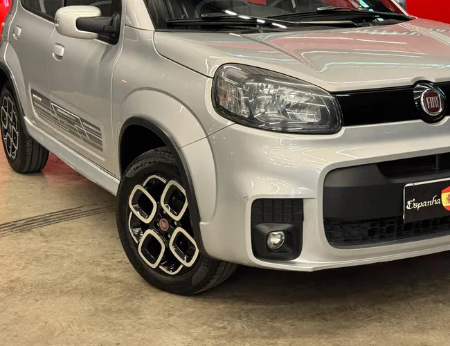 Imagem 12 – Uno 2016 1.4 Evo Sporting 8V Flex 4P Automatizado