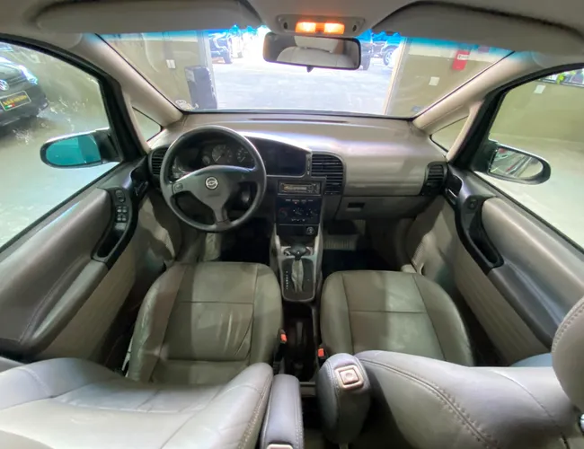 Imagem 11 – Zafira 2003 2.0 Mpfi 16V Gasolina 4P Automático