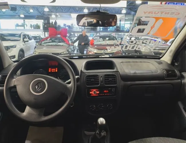 Imagem 17 – Clio 2016 1.0 EXPRESSION 16V FLEX 4P MANUAL
