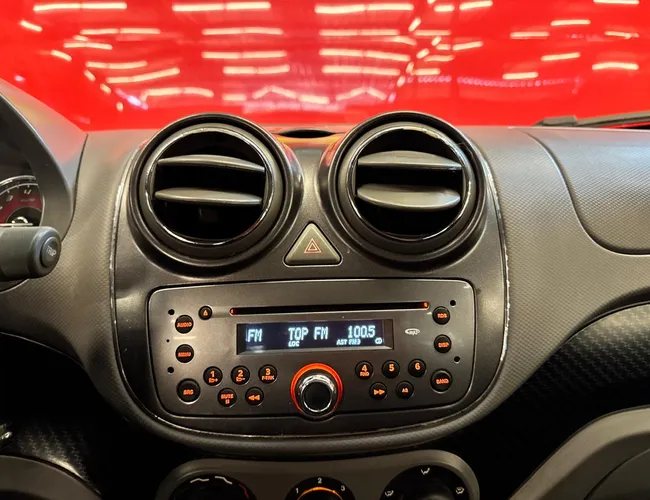Imagem 9 – Palio 2014 1.6 Mpi Sporting 16V Flex 4P Automatizado