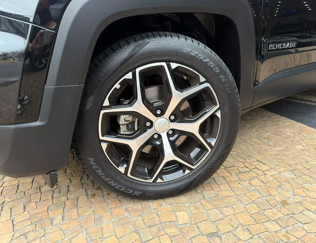 Imagem 5 – Renegade 2025 1.3 T270 Turbo Flex Sahara At6