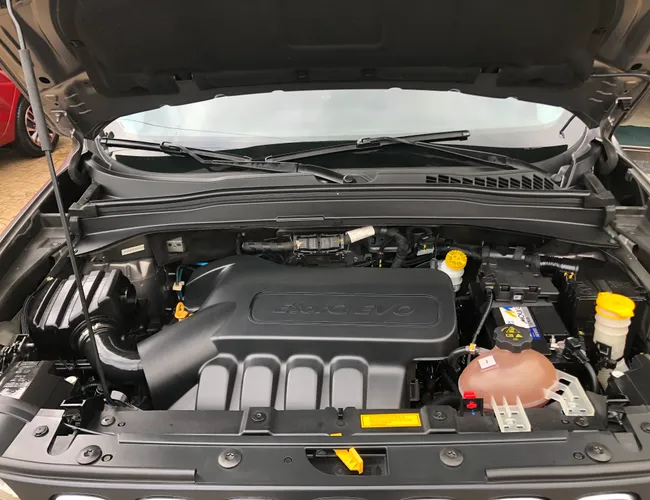 Imagem 15 – Renegade 2017 1.8 16V Flex Sport 4P Automático