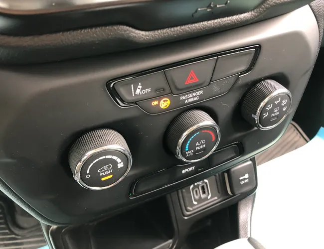 Imagem 13 – Renegade 2024 1.3 T270 Turbo Flex At6