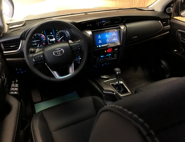 Imagem 11 – Hilux Sw4 2024 2.8 D-4D Turbo Diesel Srx Platinum 7L 4X4 Automático