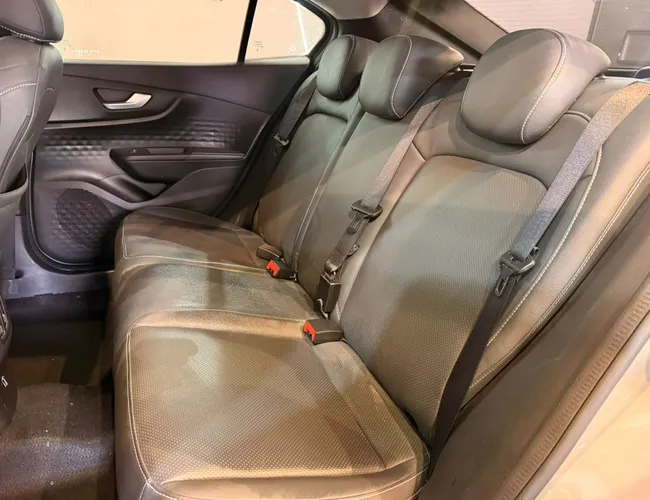 Imagem 13 – Fastback 2025 1.0 Turbo 200 Hybrid Audace Cvt
