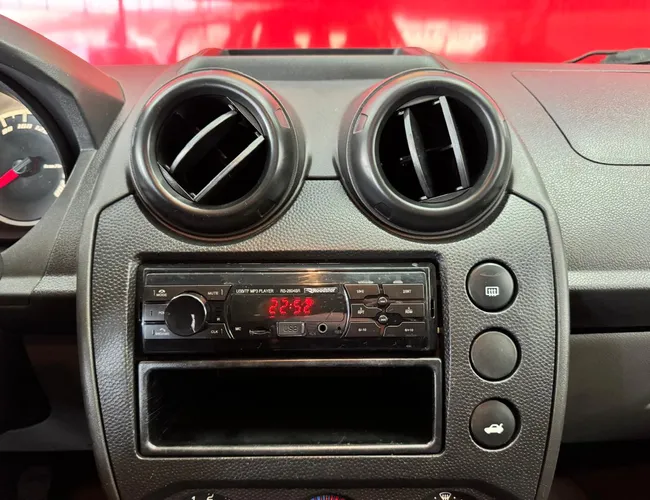 Imagem 7 – Fiesta 2011 1.6 Mpi Class Hatch 8V Flex 4P Manual