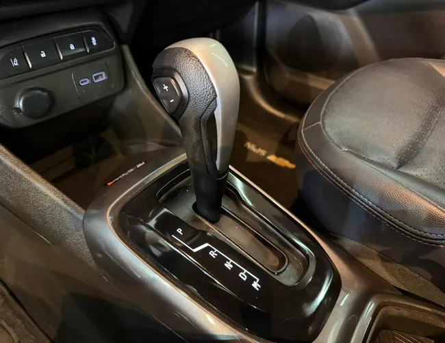 Imagem 10 – Spin 2025 1.8 Premier 8V Flex 4P Automático