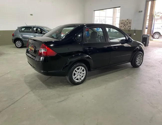 Imagem 16 – Fiesta 2006 1.6 Mpi First Sedan 8V Flex 4P Manual