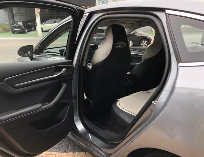 Imagem 11 – King 2025 1.5 Dm-I Phev Gl Automático